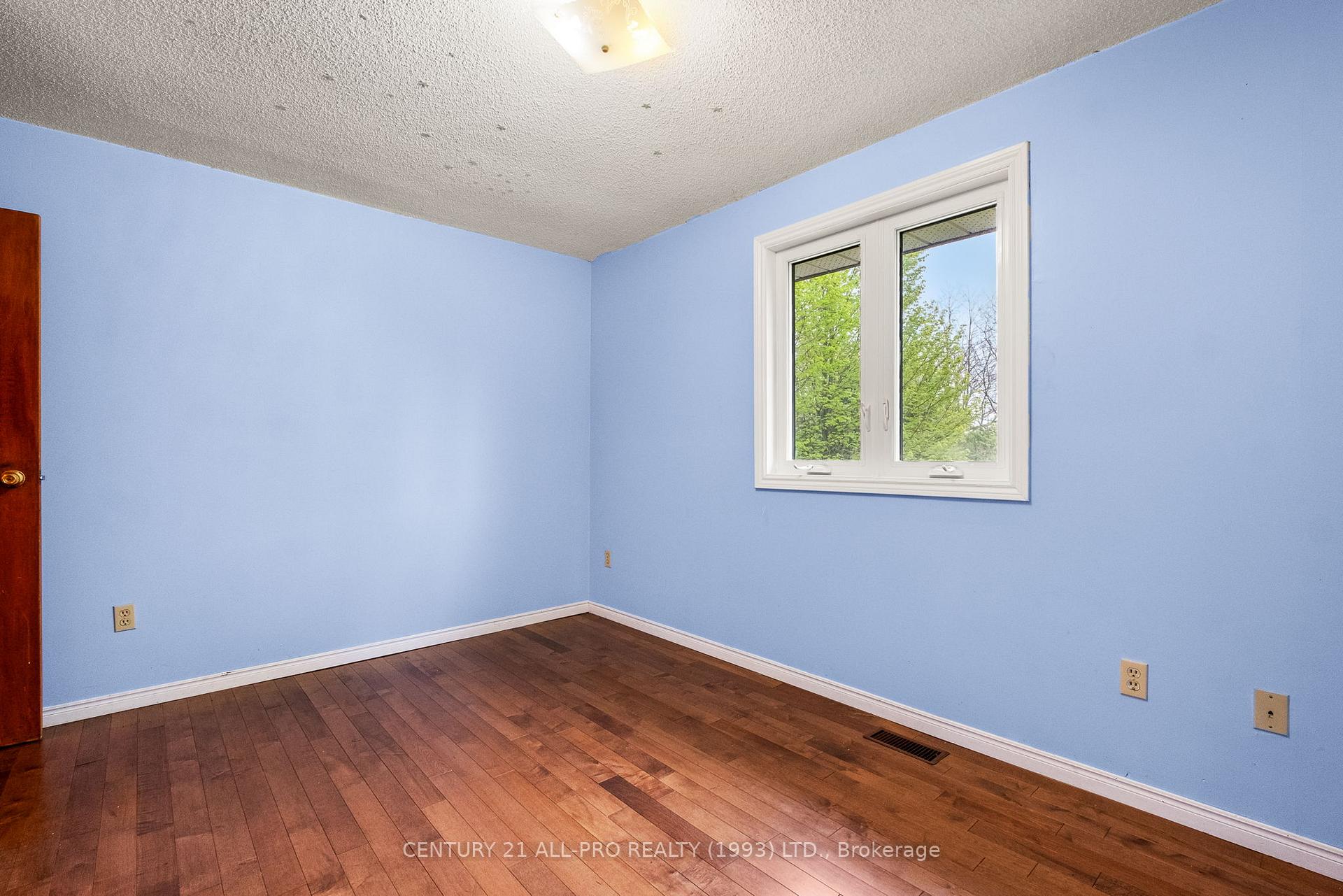 Photo 22 of 3791 Harwood Road, Hamilton Township, Rural Hamilton — HOMEH