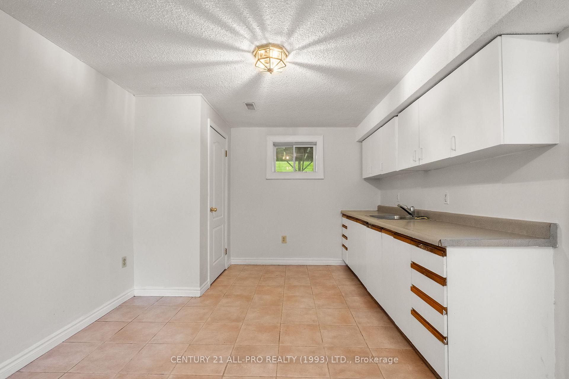 Photo 25 of 3791 Harwood Road, Hamilton Township, Rural Hamilton — HOMEH