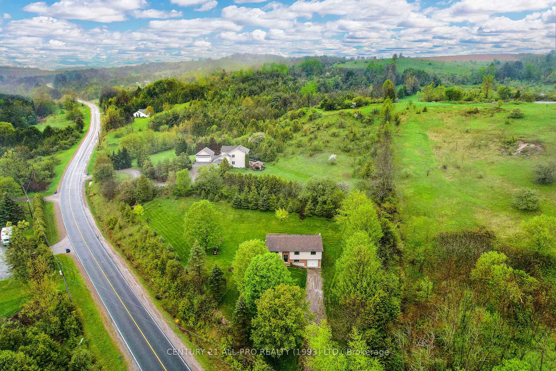 Photo 44 of 3791 Harwood Road, Hamilton Township, Rural Hamilton — HOMEH