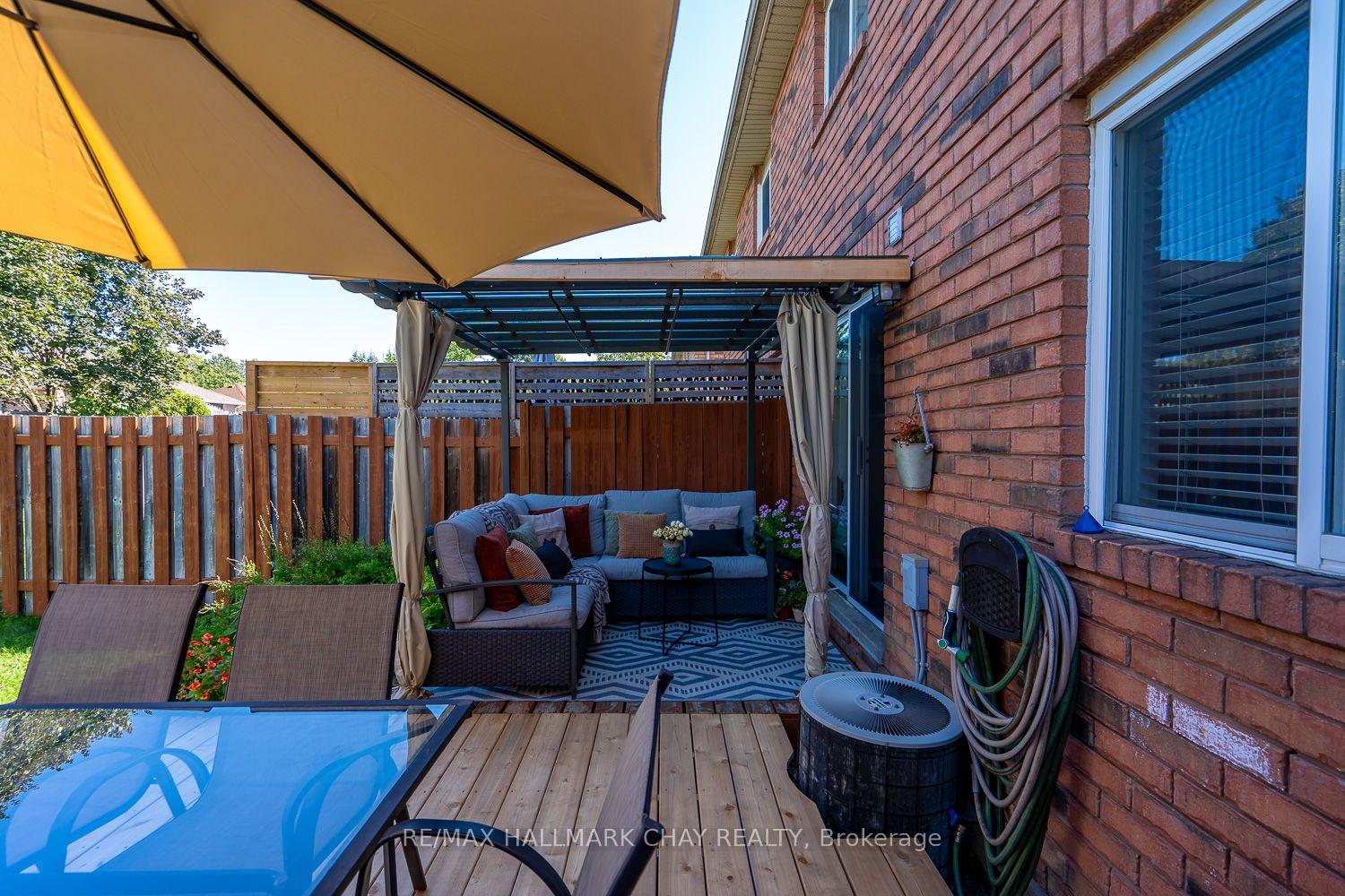 Photo 37 of 24 Bibby Court, Barrie, Holly — HOMEH