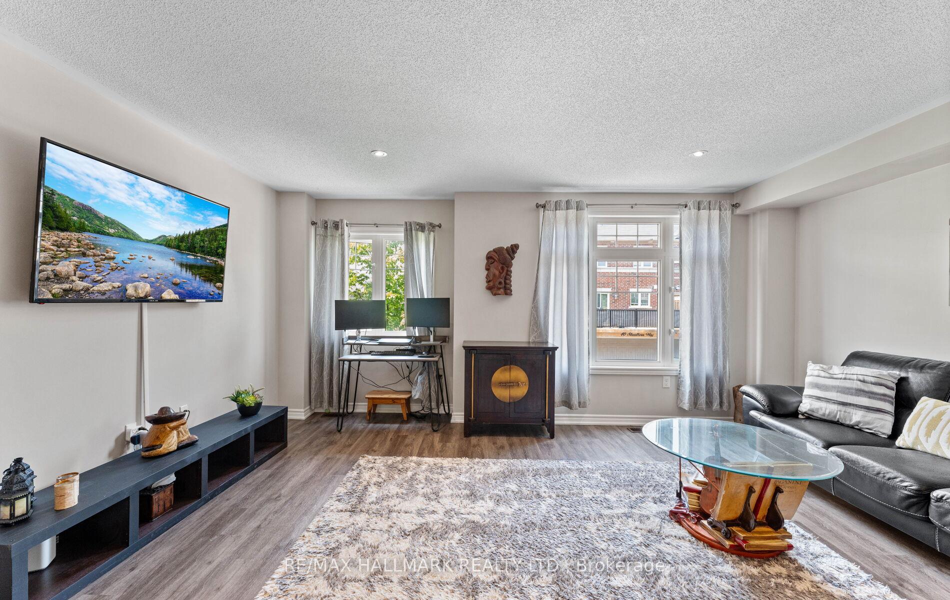 Photo 22 of 43 Streathern Way, Clarington, Bowmanville — HOMEH
