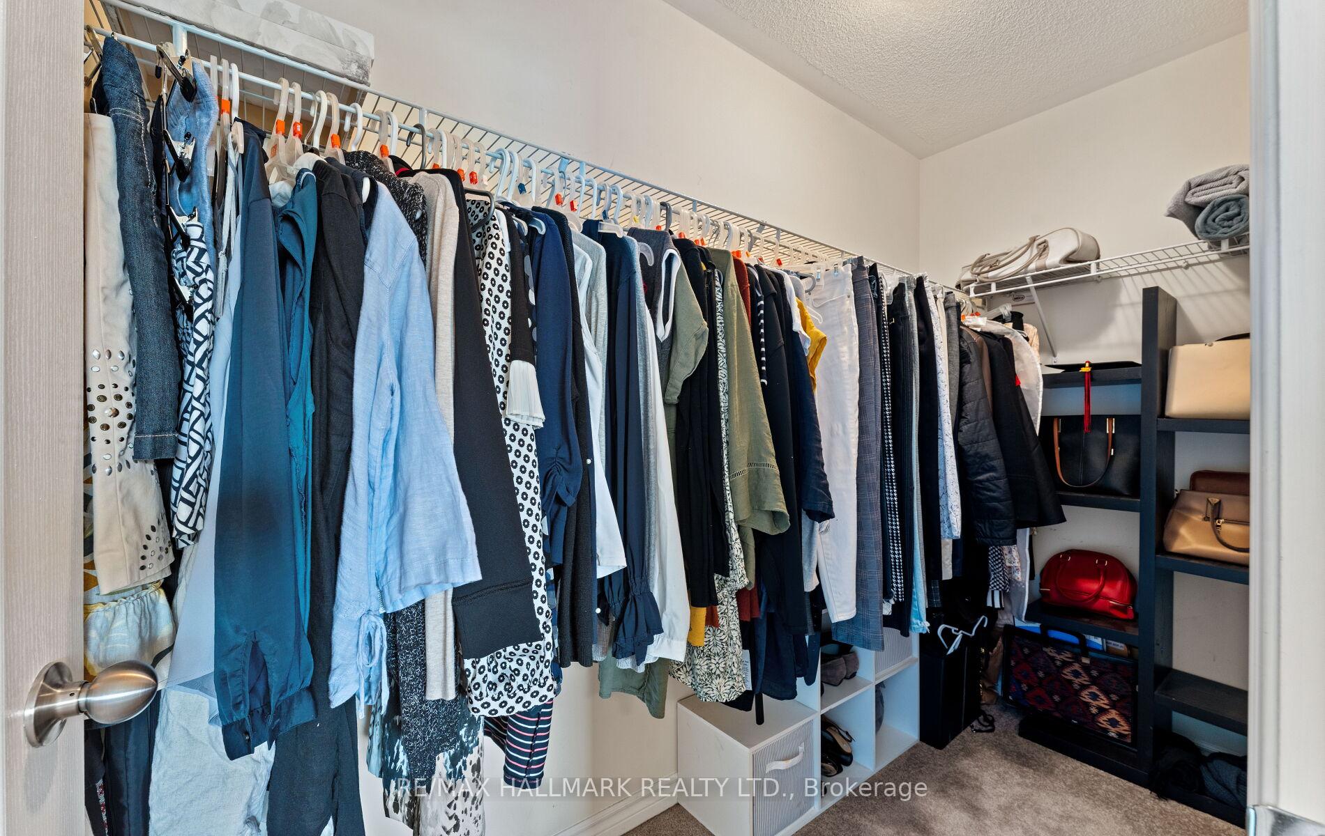 Photo 32 of 43 Streathern Way, Clarington, Bowmanville — HOMEH