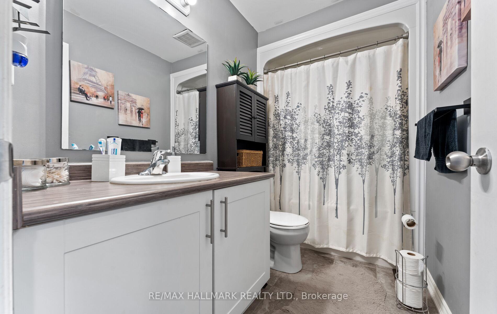 Photo 36 of 43 Streathern Way, Clarington, Bowmanville — HOMEH