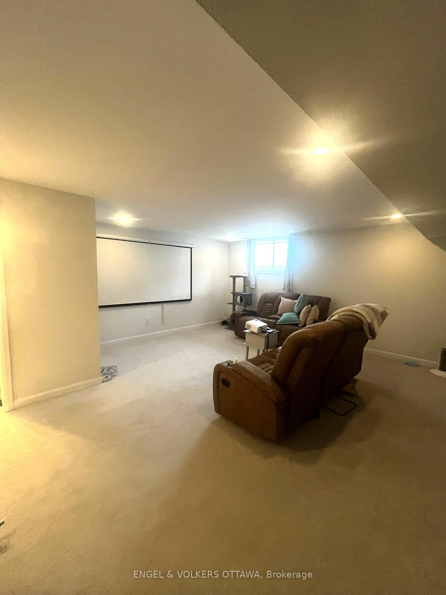 Photo 14 of 336 Drumlish Lane, Ottawa, Barrhaven - Half Moon Bay — HOMEH