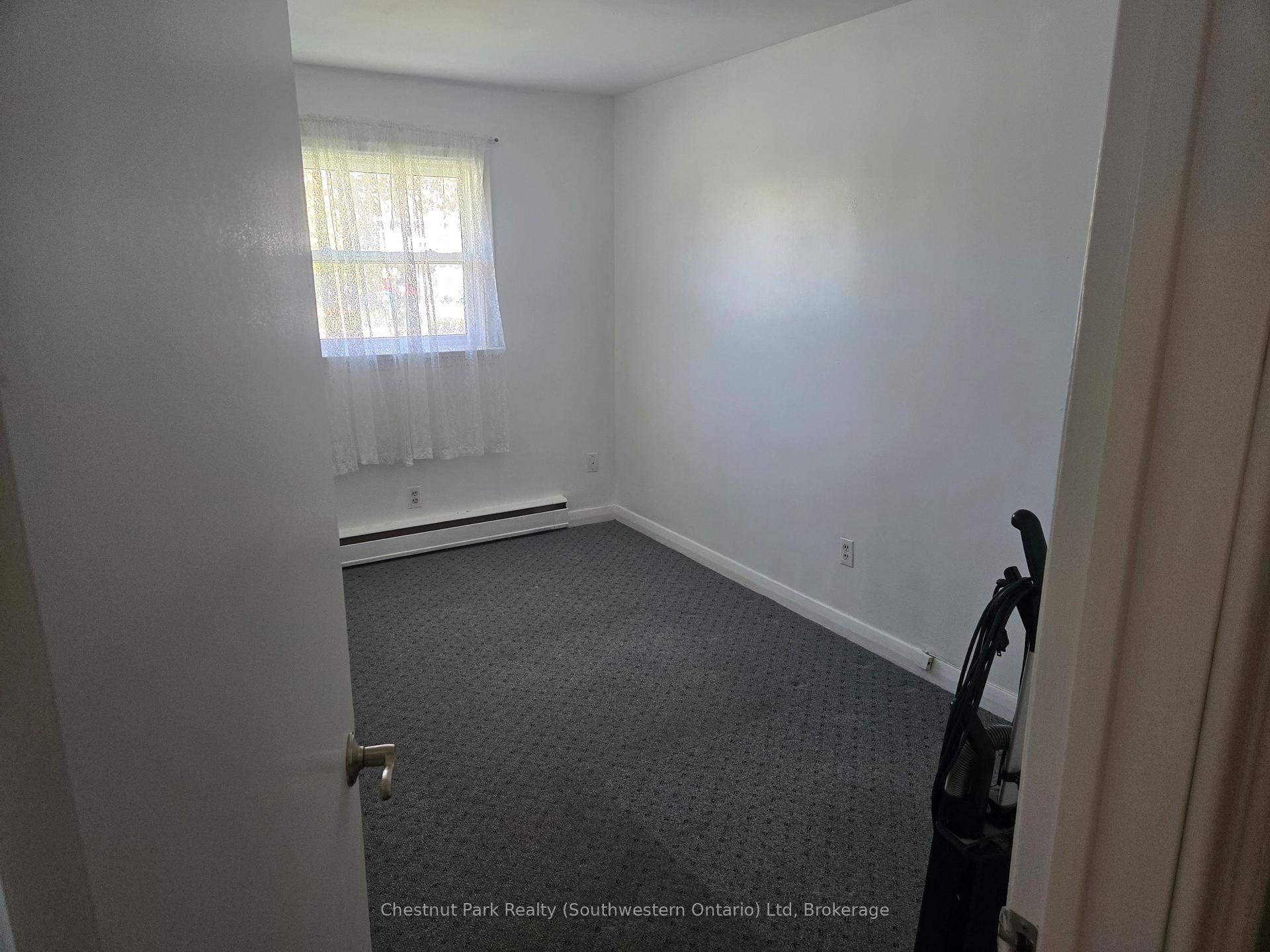 Photo 7 of 324 Stevenson Street N, Guelph, General Hospital — HOMEH