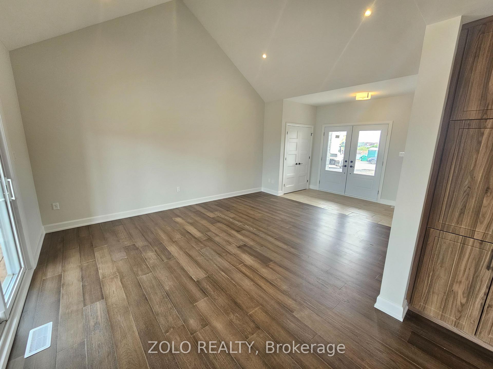 Photo 2 of 752 Walton Street, Cornwall — HOMEH