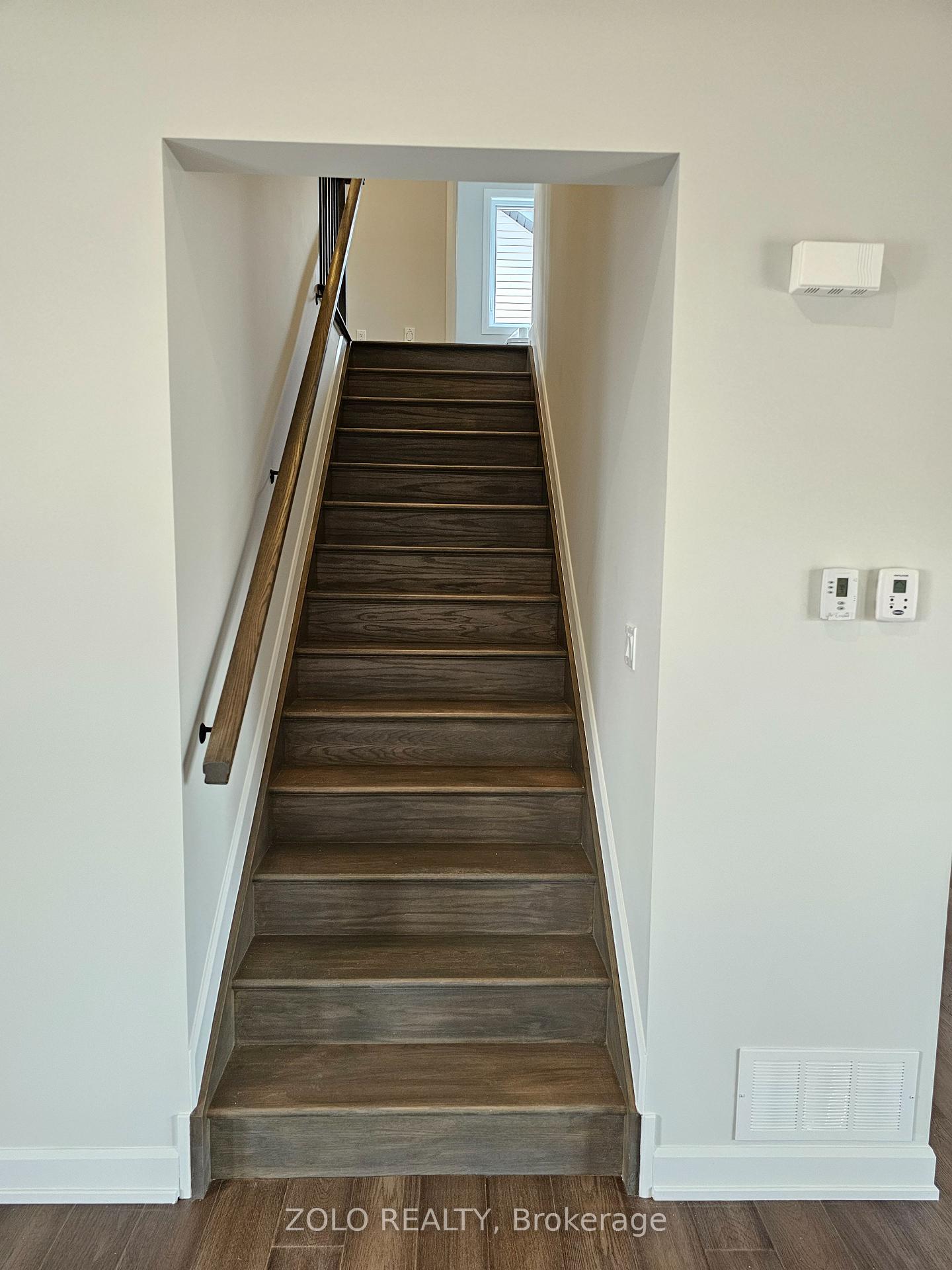 Photo 8 of 752 Walton Street, Cornwall — HOMEH
