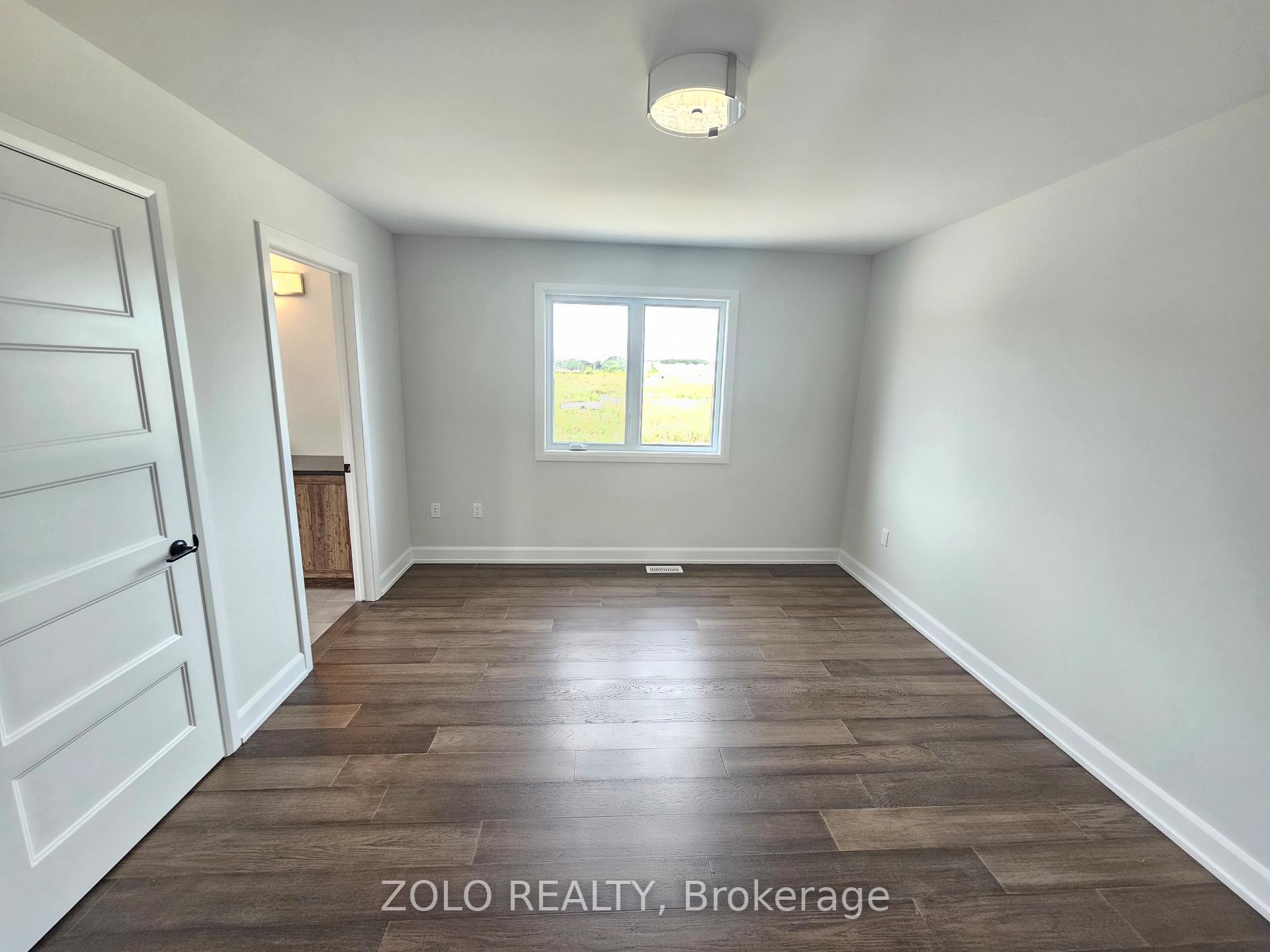 Photo 10 of 752 Walton Street, Cornwall — HOMEH