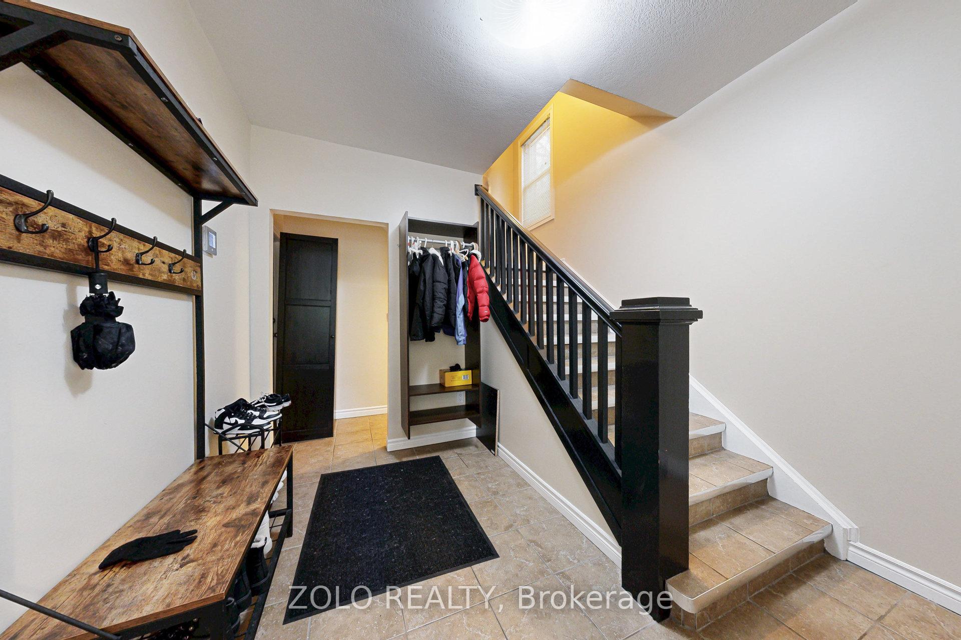 Photo 5 of 43 Forbes Avenue, Guelph, Dovercliffe Park/Old University — HOMEH