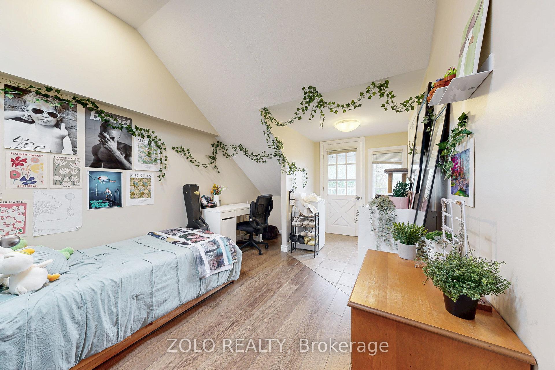 Photo 17 of 43 Forbes Avenue, Guelph, Dovercliffe Park/Old University — HOMEH
