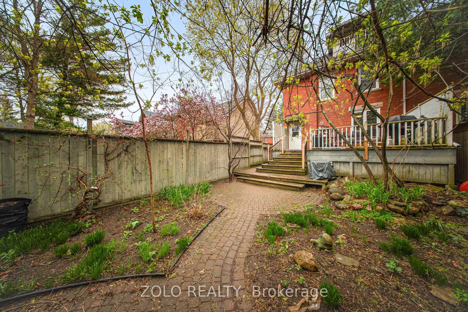 Photo 22 of 43 Forbes Avenue, Guelph, Dovercliffe Park/Old University — HOMEH