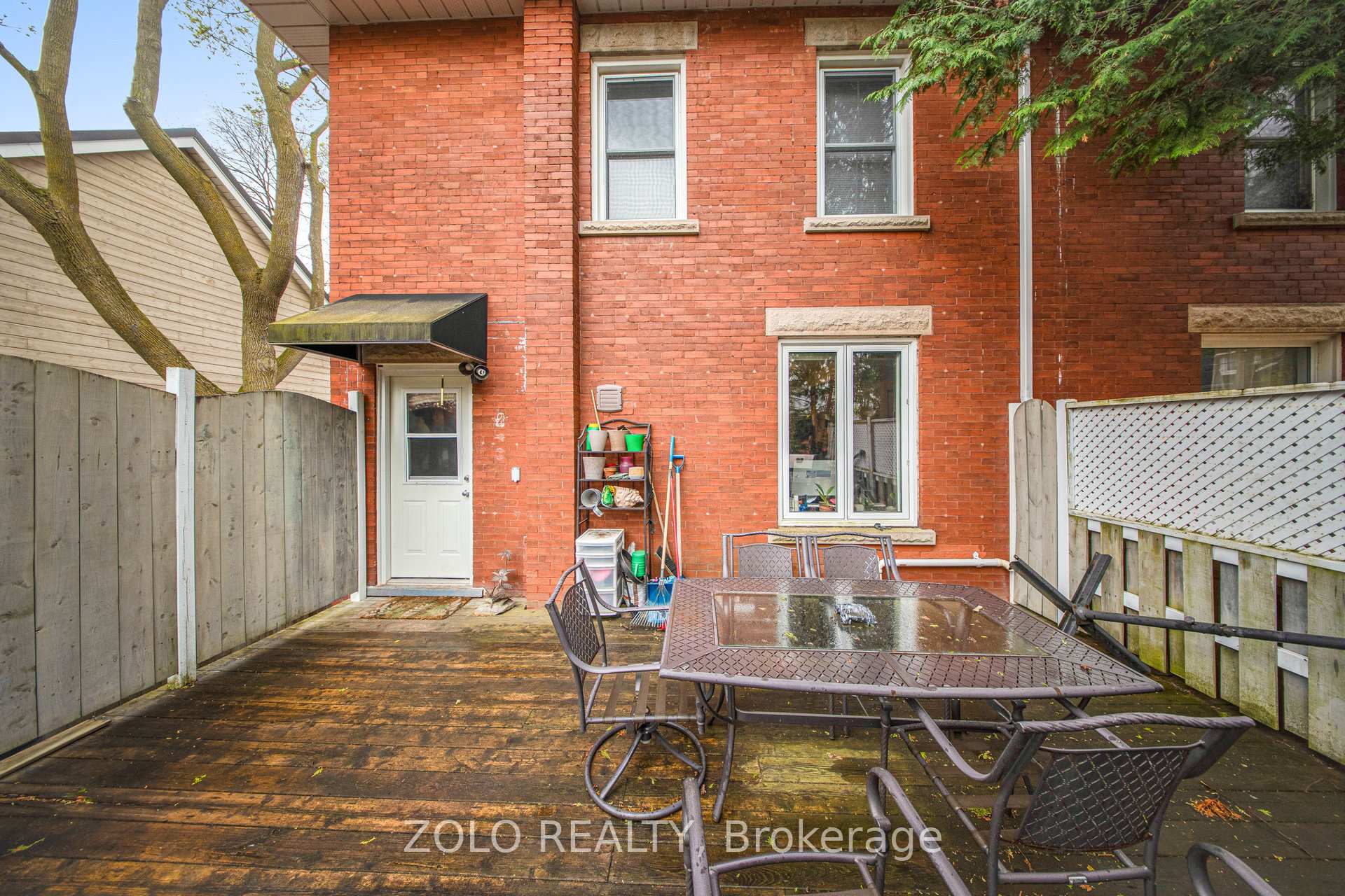 Photo 23 of 43 Forbes Avenue, Guelph, Dovercliffe Park/Old University — HOMEH
