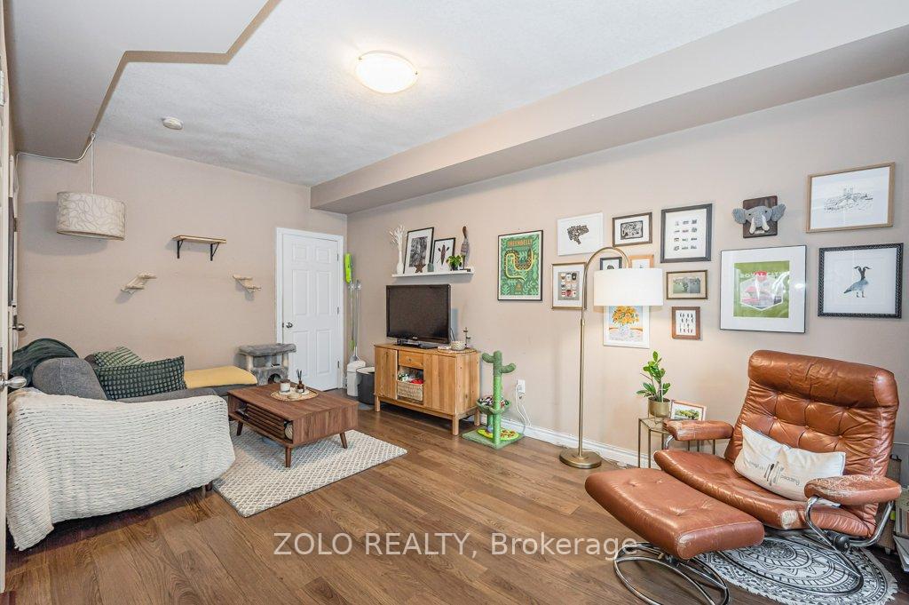 Photo 29 of 43 Forbes Avenue, Guelph, Dovercliffe Park/Old University — HOMEH
