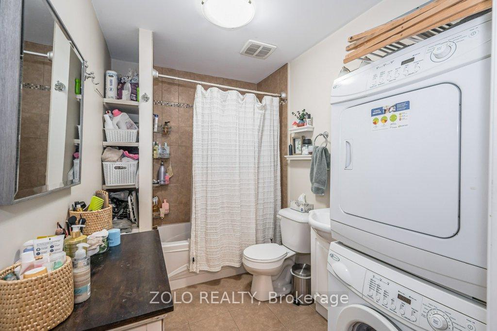 Photo 32 of 43 Forbes Avenue, Guelph, Dovercliffe Park/Old University — HOMEH