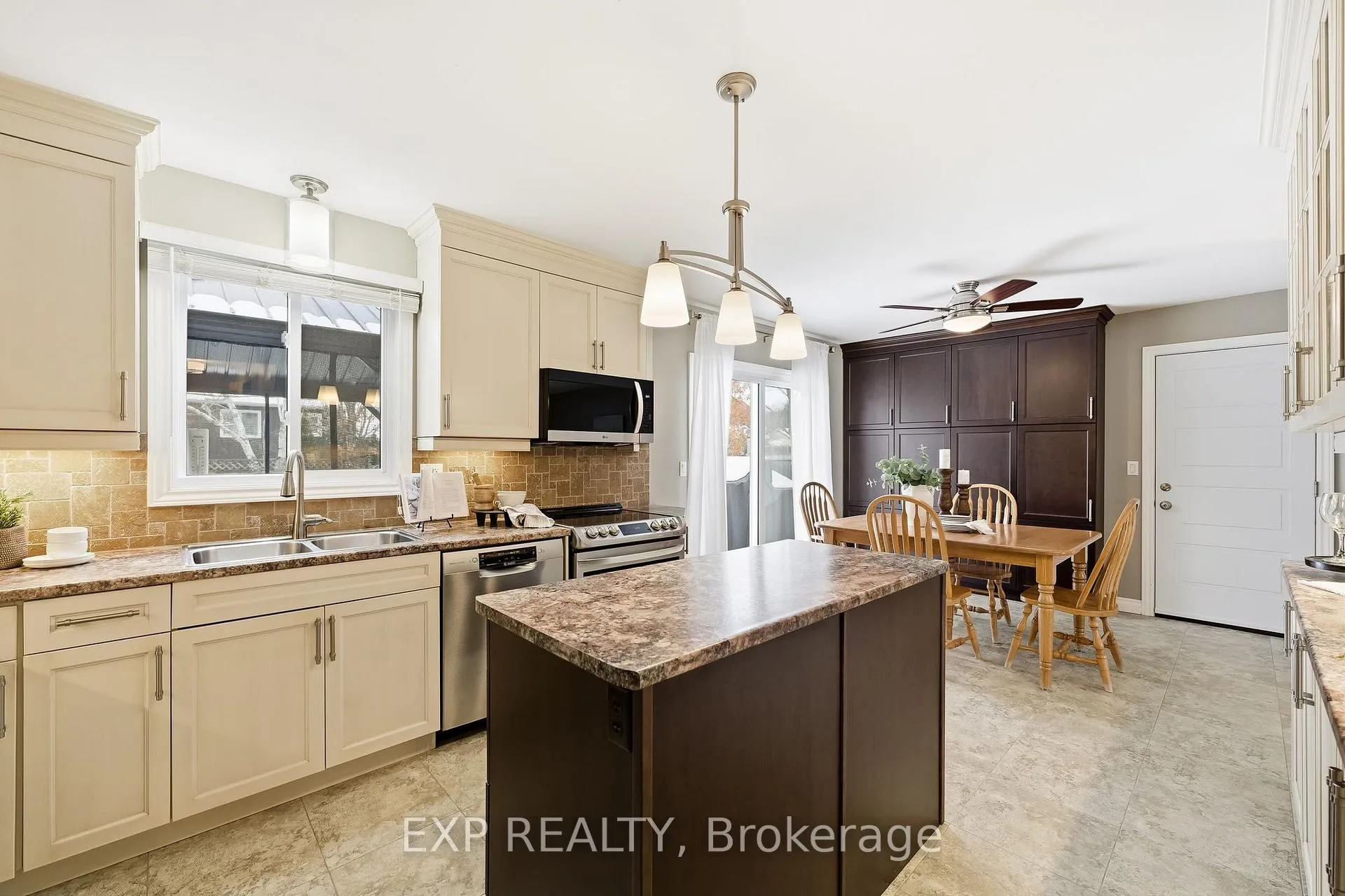 Photo 15 of 18 Elm Avenue, Hamilton Township, Baltimore — HOMEH
