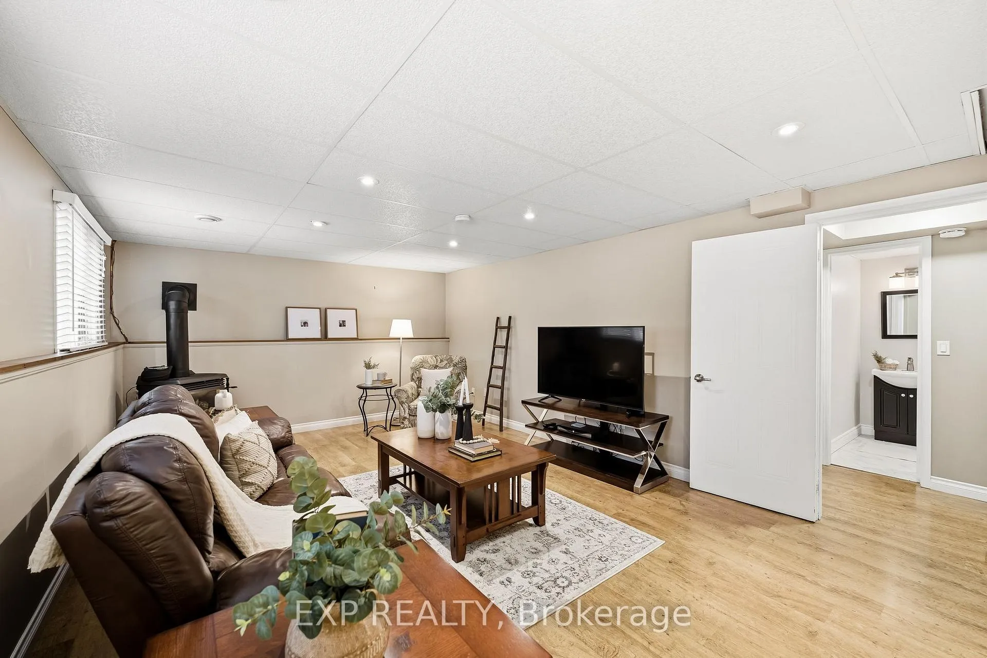 Photo 28 of 18 Elm Avenue, Hamilton Township, Baltimore — HOMEH