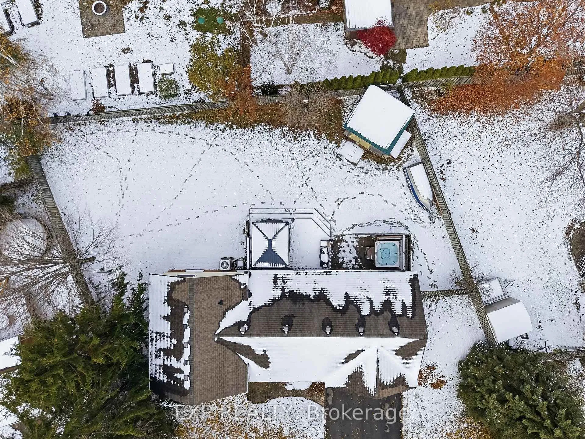 Photo 45 of 18 Elm Avenue, Hamilton Township, Baltimore — HOMEH