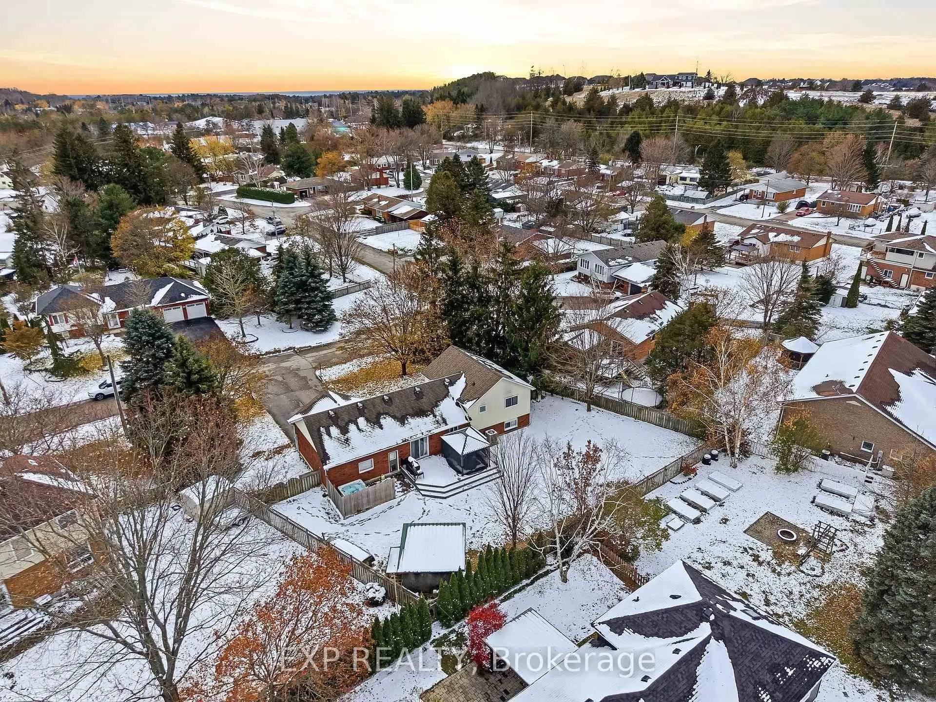 Photo 46 of 18 Elm Avenue, Hamilton Township, Baltimore — HOMEH