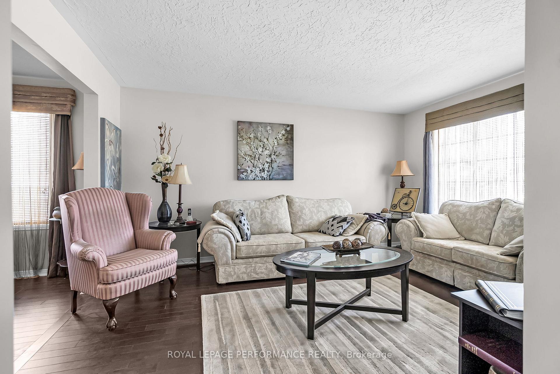 Photo 5 of 376 Sheridan Street, Cornwall — HOMEH