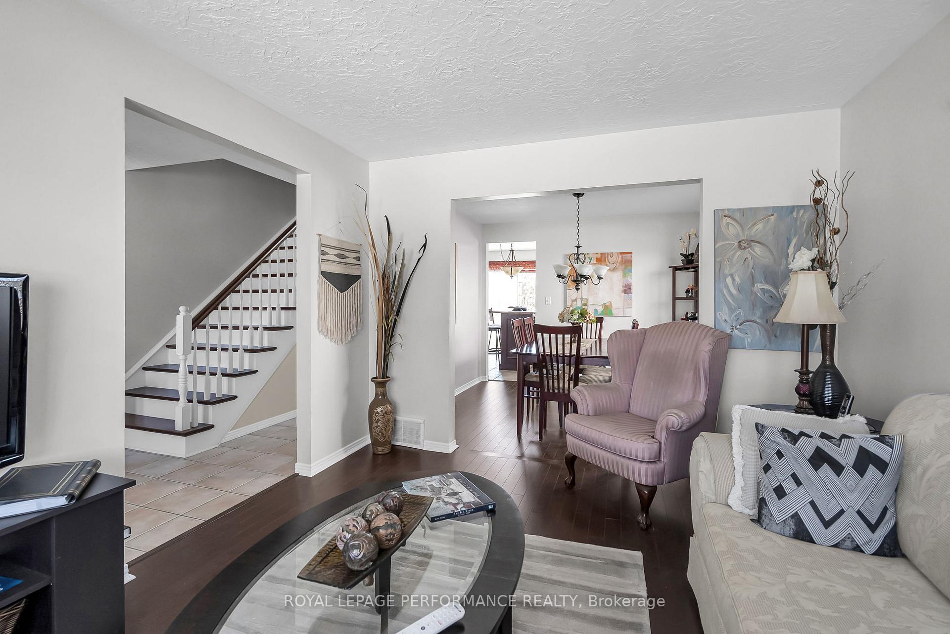 Photo 7 of 376 Sheridan Street, Cornwall — HOMEH