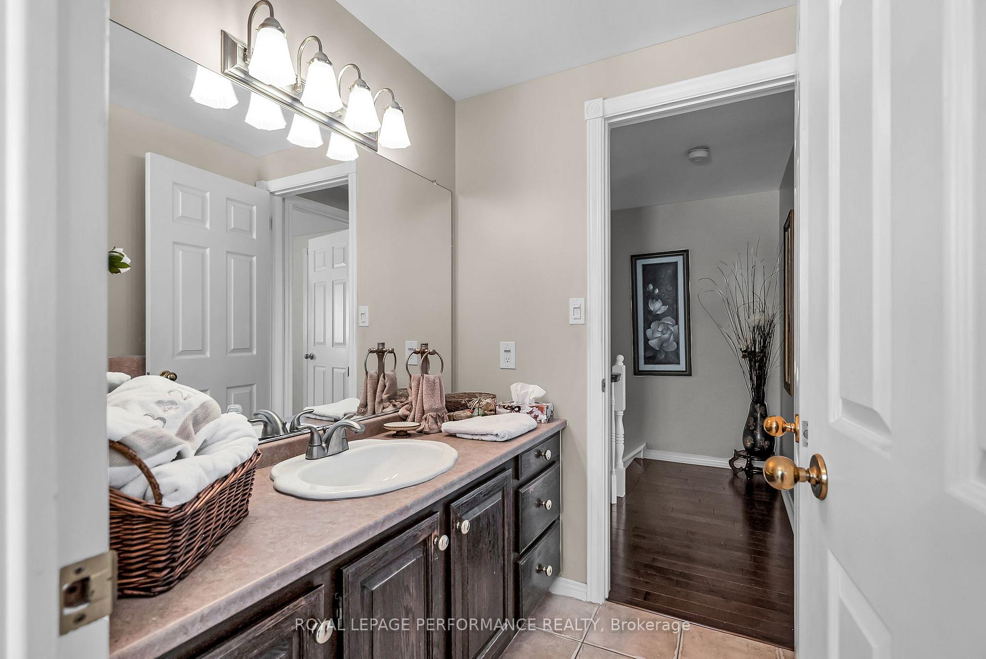 Photo 24 of 376 Sheridan Street, Cornwall — HOMEH