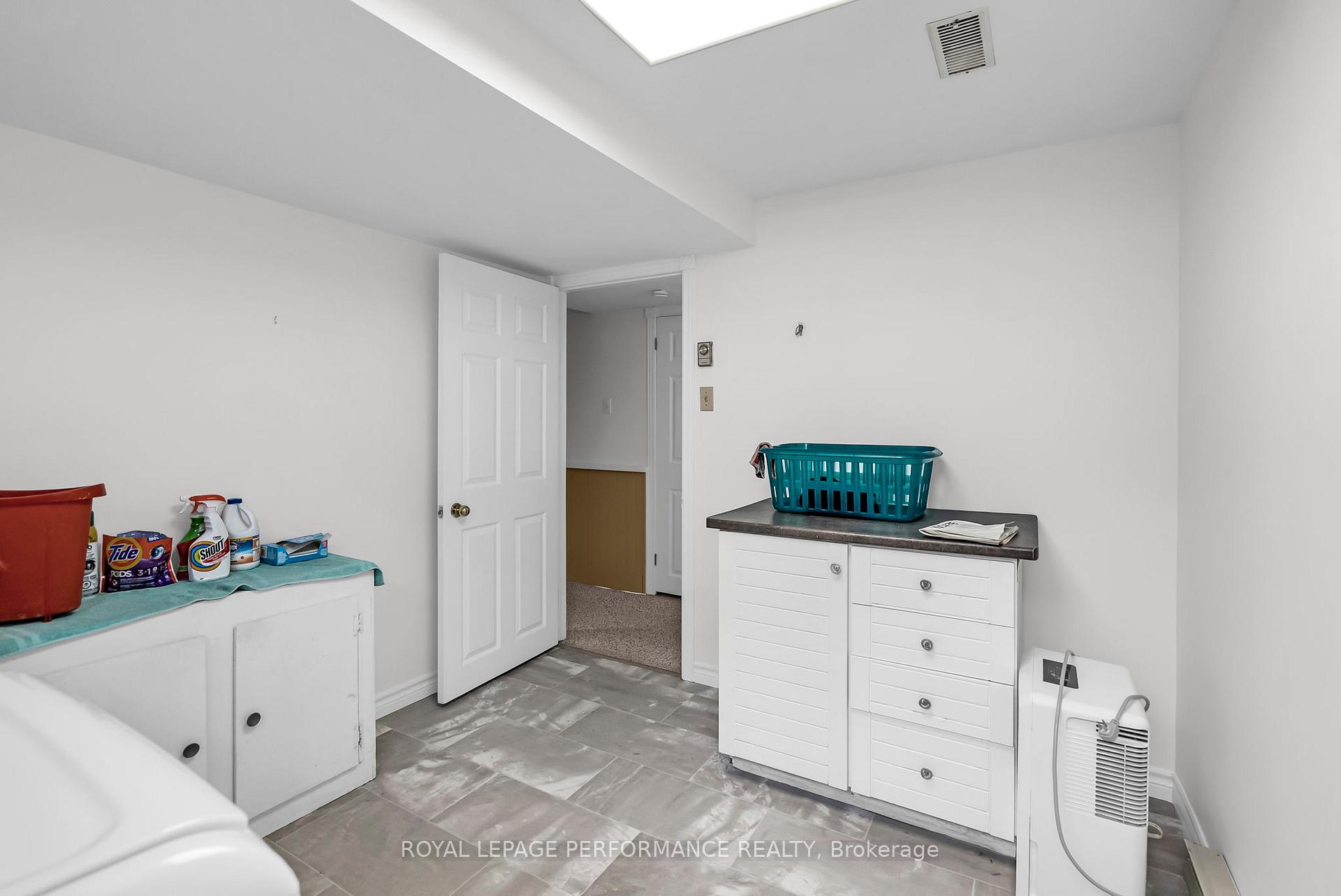 Photo 33 of 376 Sheridan Street, Cornwall — HOMEH