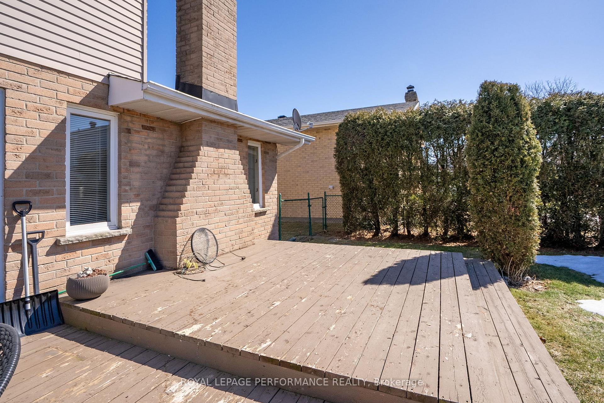 Photo 45 of 376 Sheridan Street, Cornwall — HOMEH
