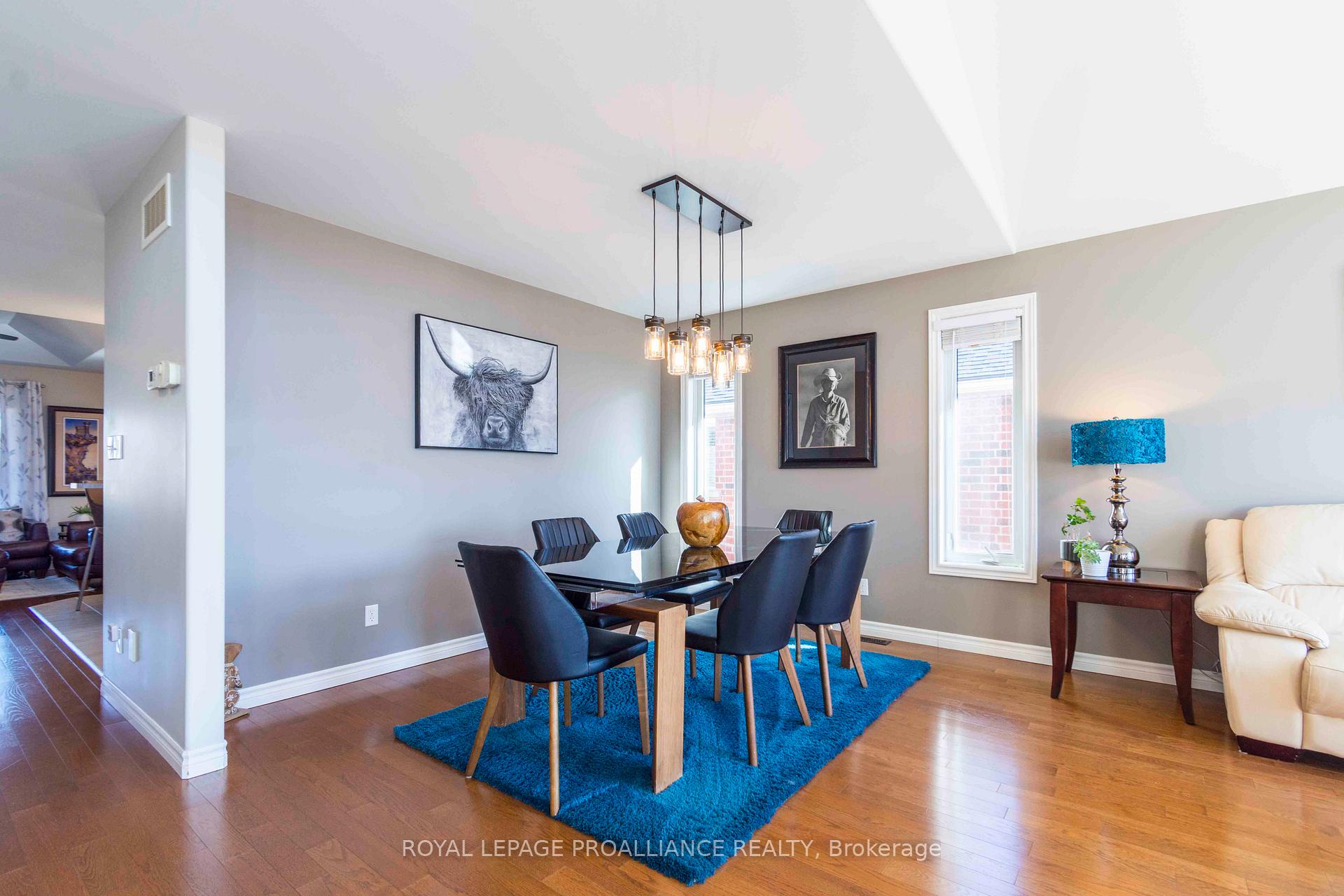 Photo 10 of 36 Kipling Drive, Belleville, Thurlow Ward — HOMEH