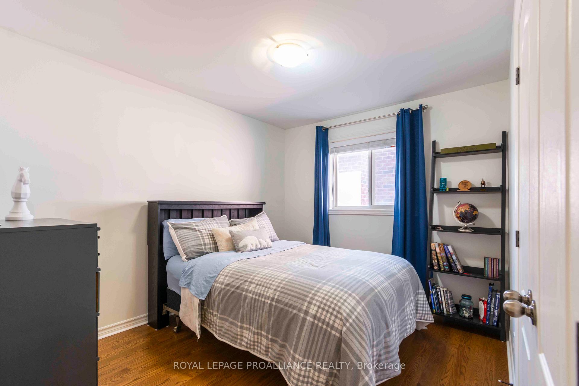 Photo 23 of 36 Kipling Drive, Belleville, Thurlow Ward — HOMEH