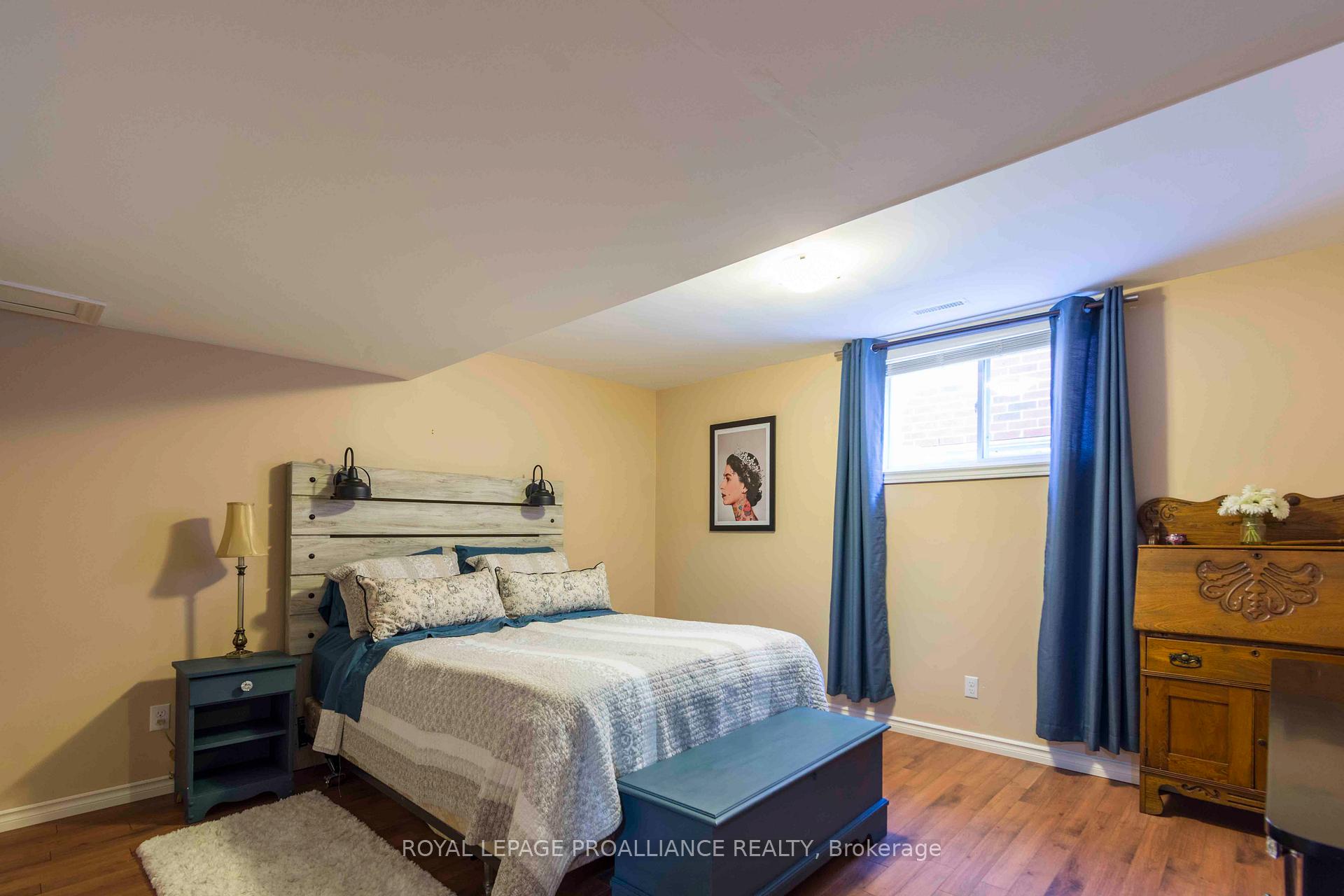 Photo 30 of 36 Kipling Drive, Belleville, Thurlow Ward — HOMEH