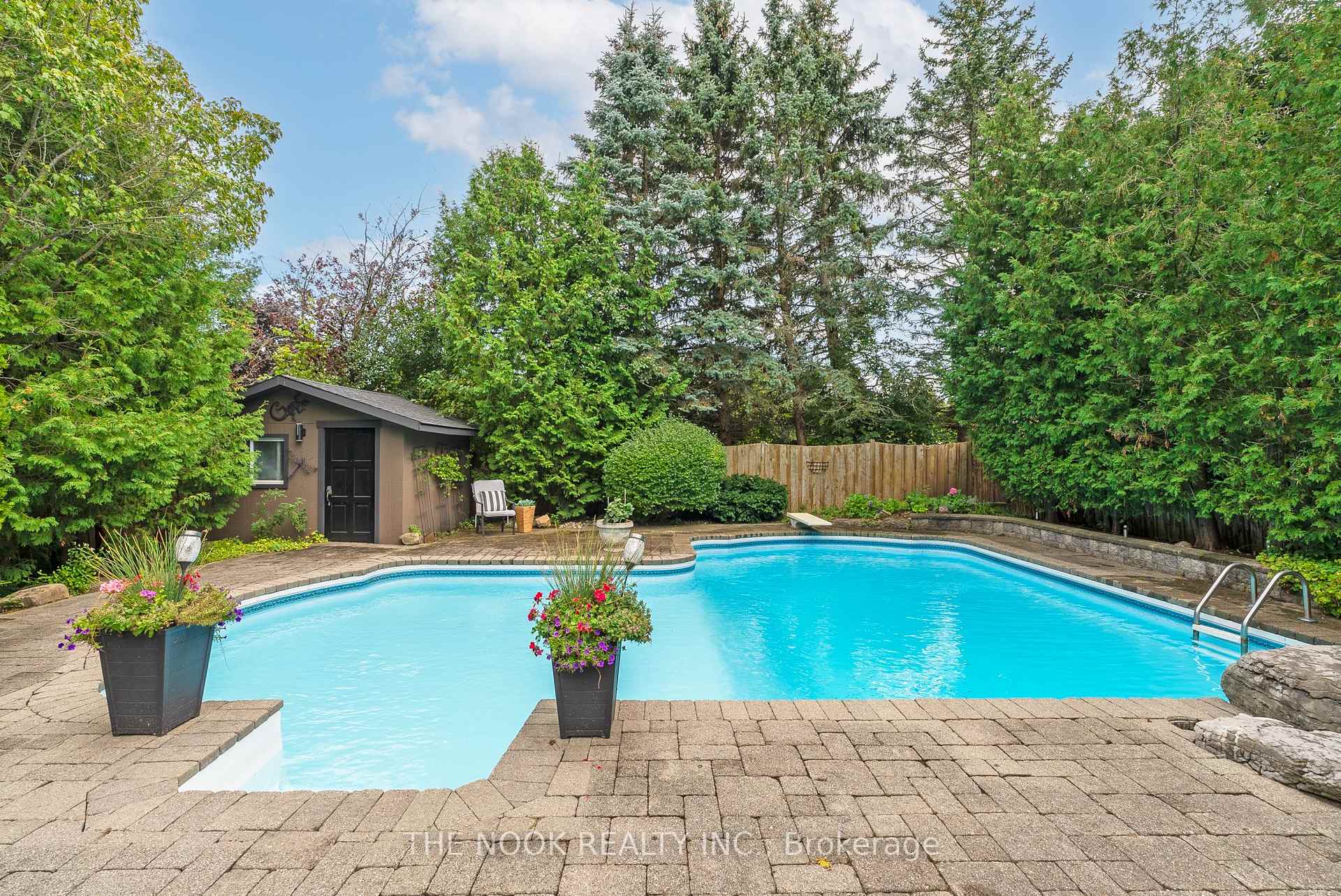 Photo 12 of 5 Found Court, Clarington, Courtice — HOMEH