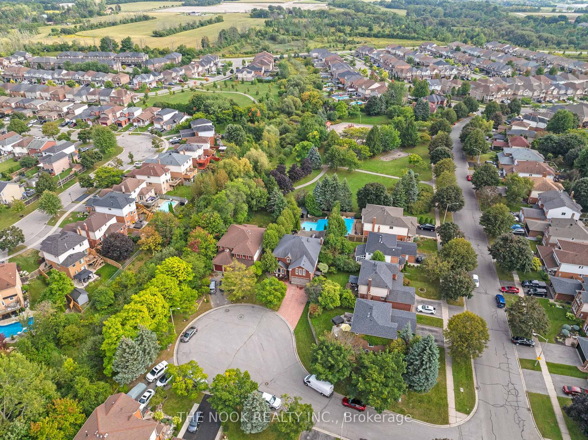 Photo 40 of 5 Found Court, Clarington, Courtice — HOMEH