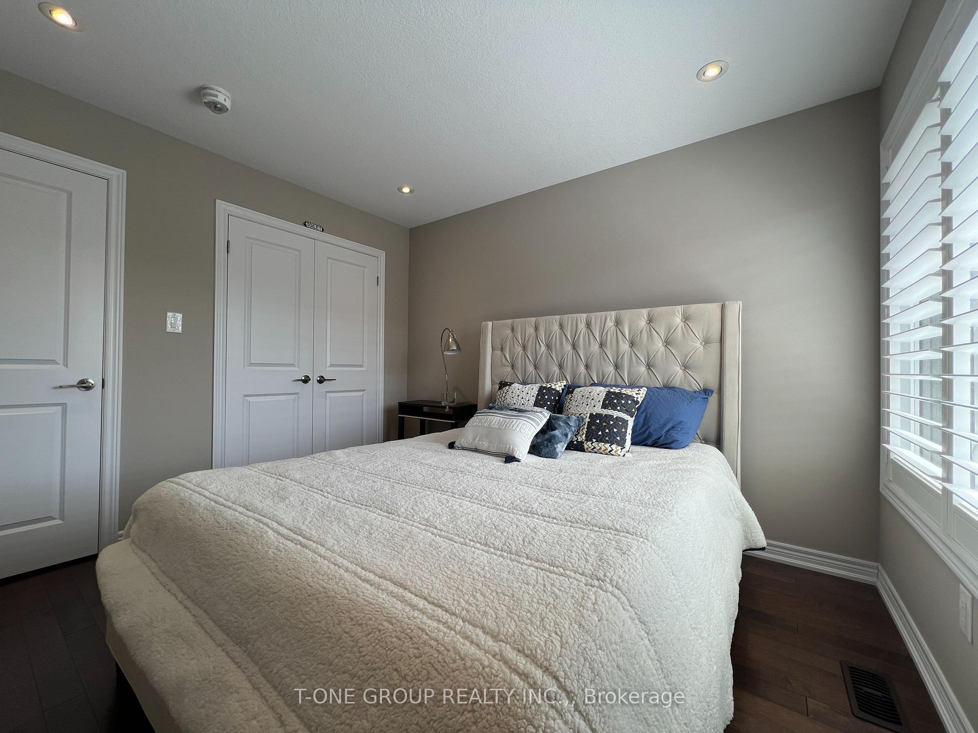 Photo 17 of 52 Waterview Lane, Grimsby, Grimsby Beach — HOMEH