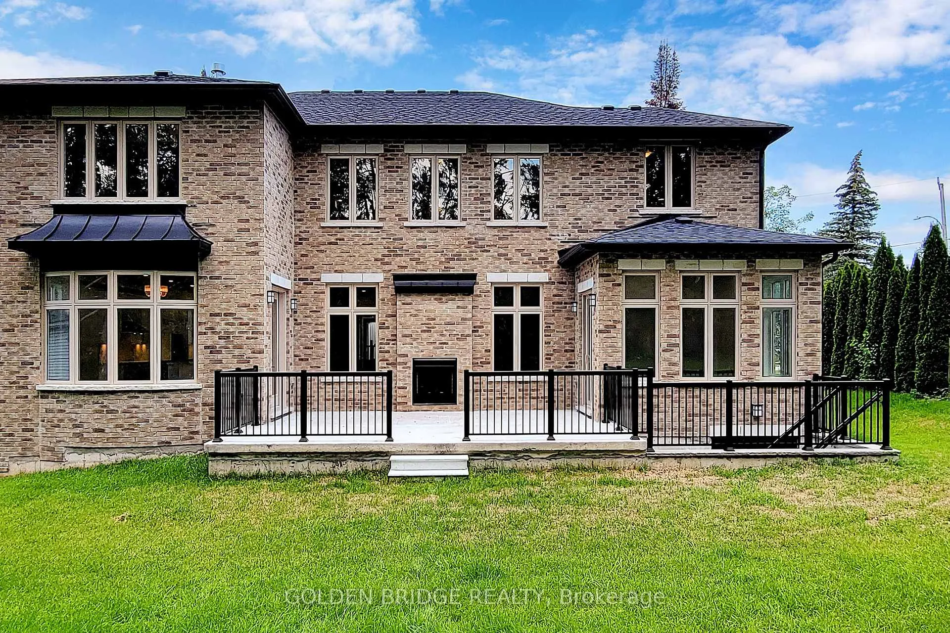 Photo 31 of 307 Walter Drive, Georgina, Keswick South — HOMEH