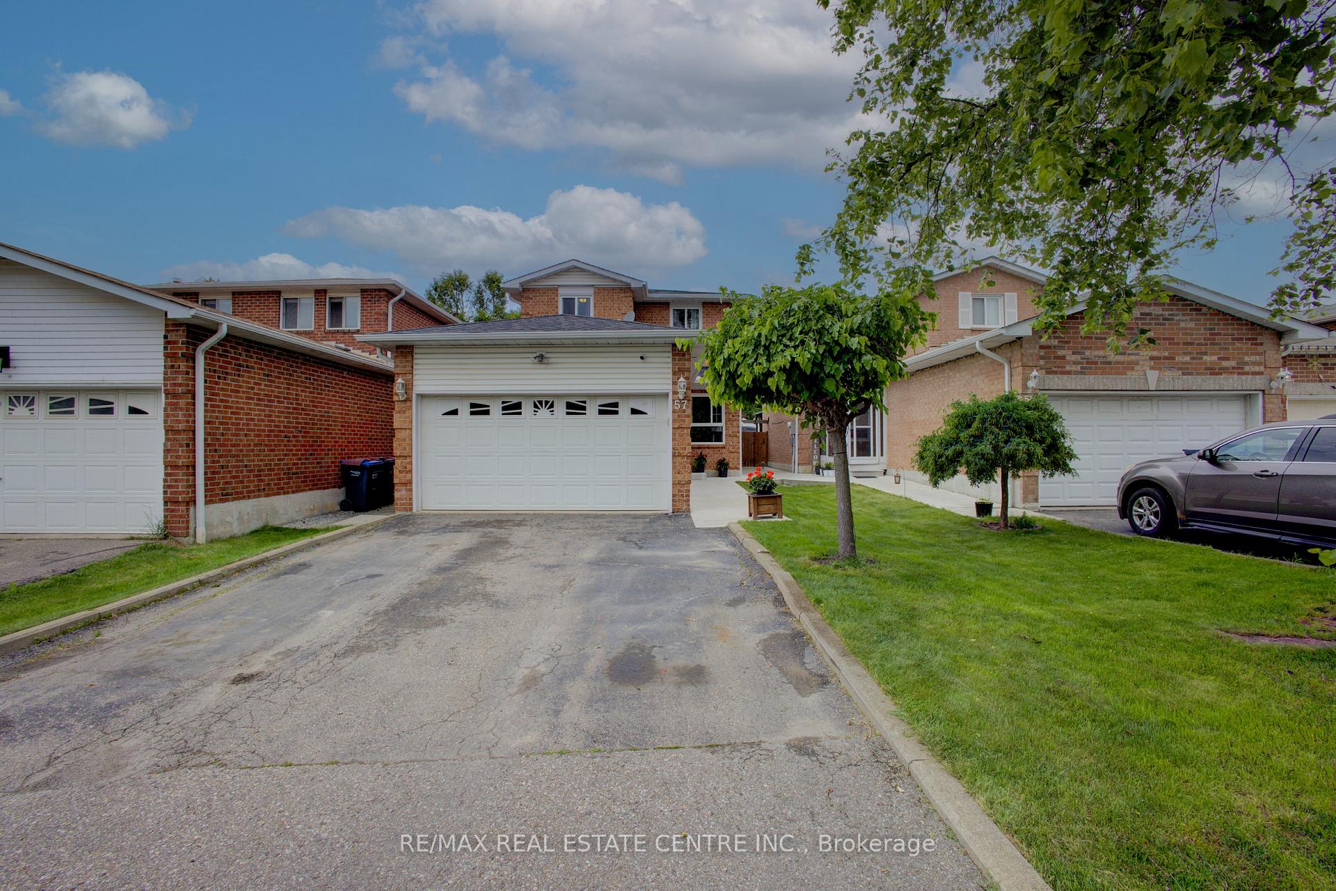 Photo 12 of 57 Ecclestone Drive, Brampton, Brampton West — HOMEH