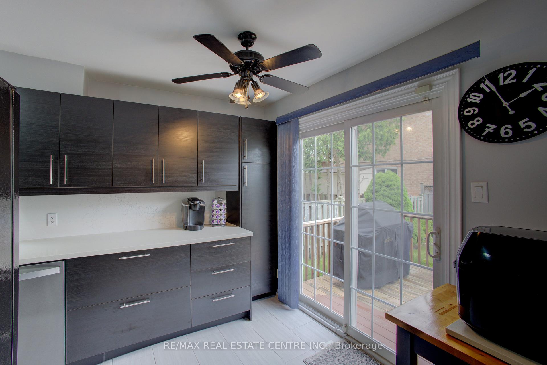 Photo 4 of 57 Ecclestone Drive, Brampton, Brampton West — HOMEH