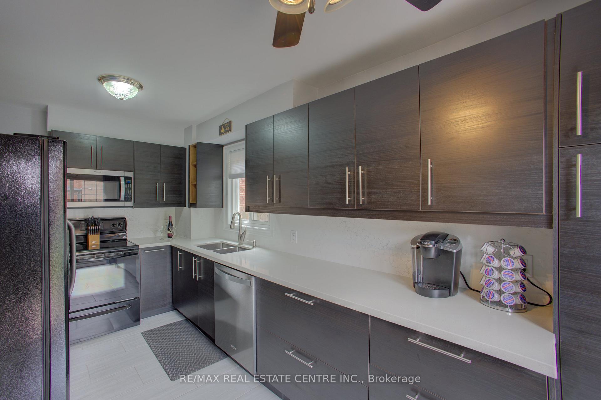 Photo 39 of 57 Ecclestone Drive, Brampton, Brampton West — HOMEH