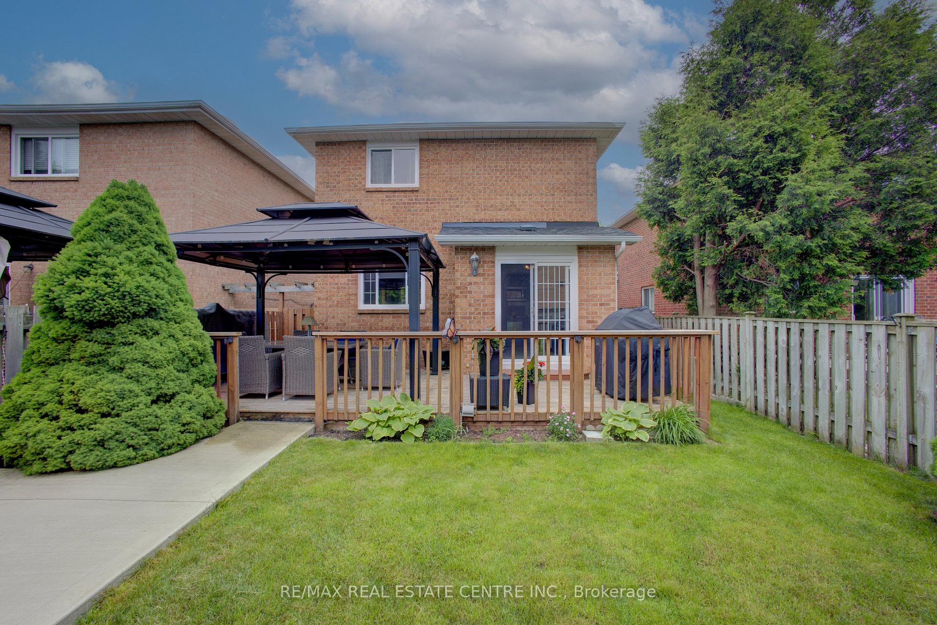 Photo 31 of 57 Ecclestone Drive, Brampton, Brampton West — HOMEH