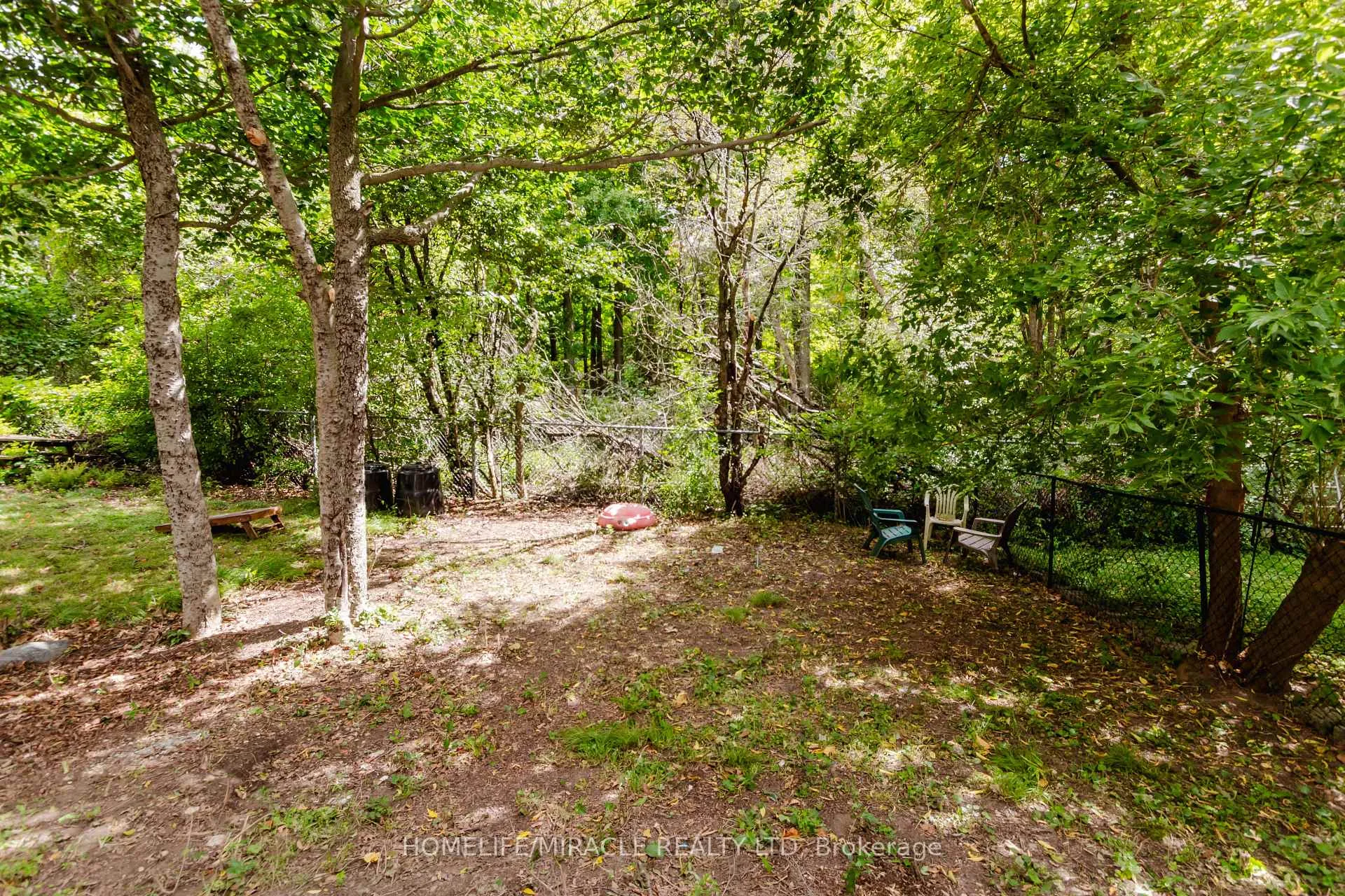 Photo 21 of 71 Koch Drive, Guelph, Kortright West — HOMEH