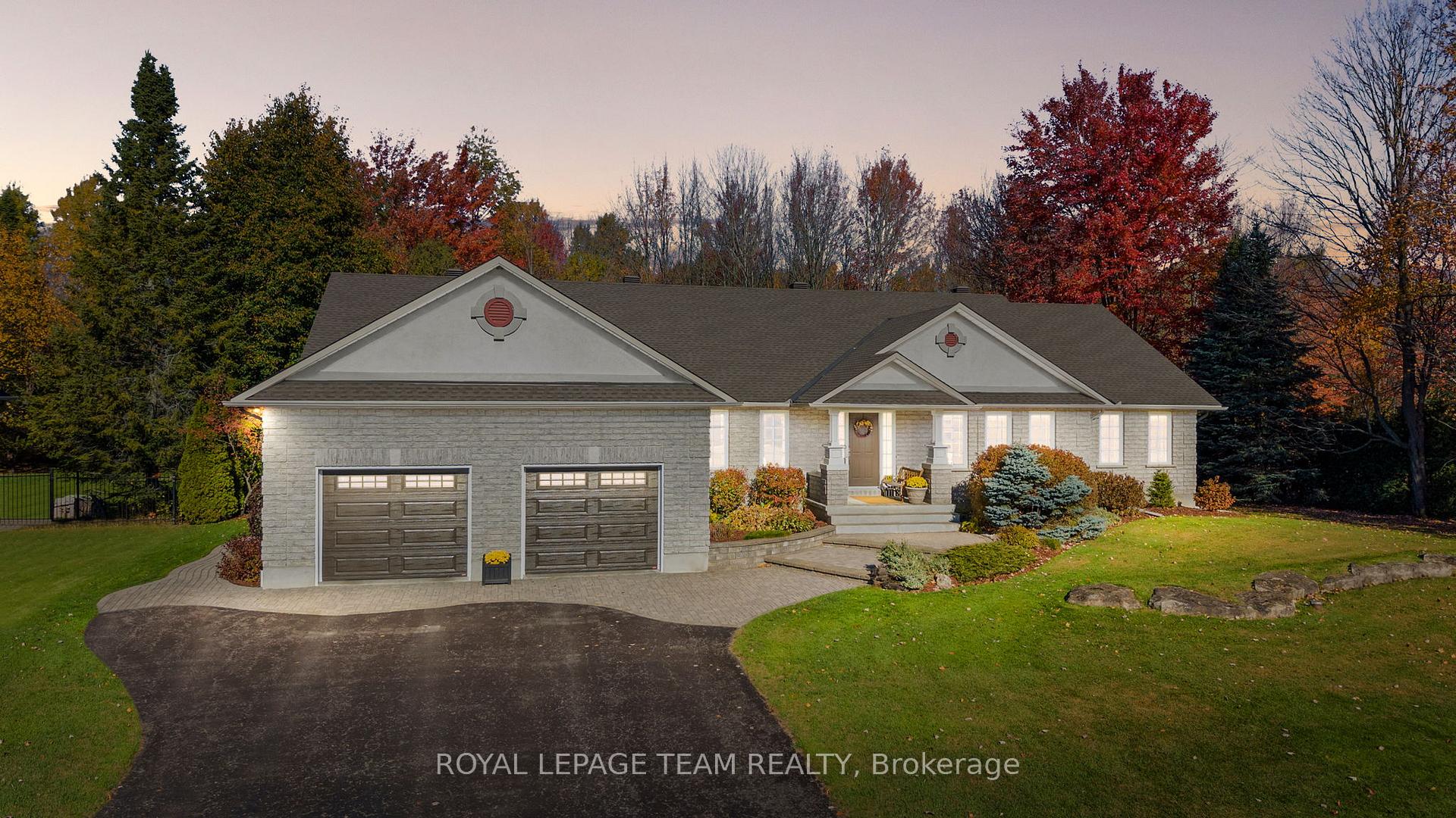 Photo 1 of 6437 Waddion Drive, Ottawa, Greely — HOMEH