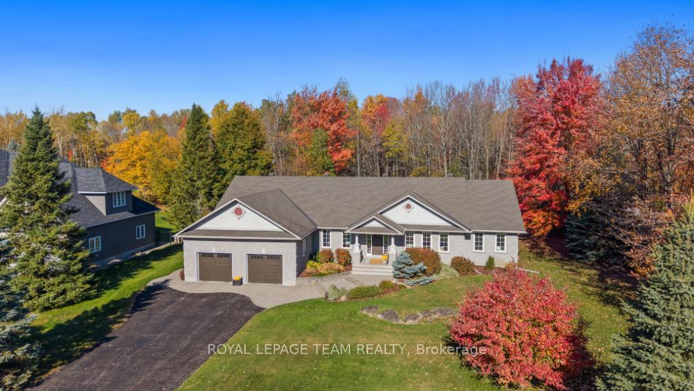 Photo 2 of 6437 Waddion Drive, Ottawa, Greely — HOMEH