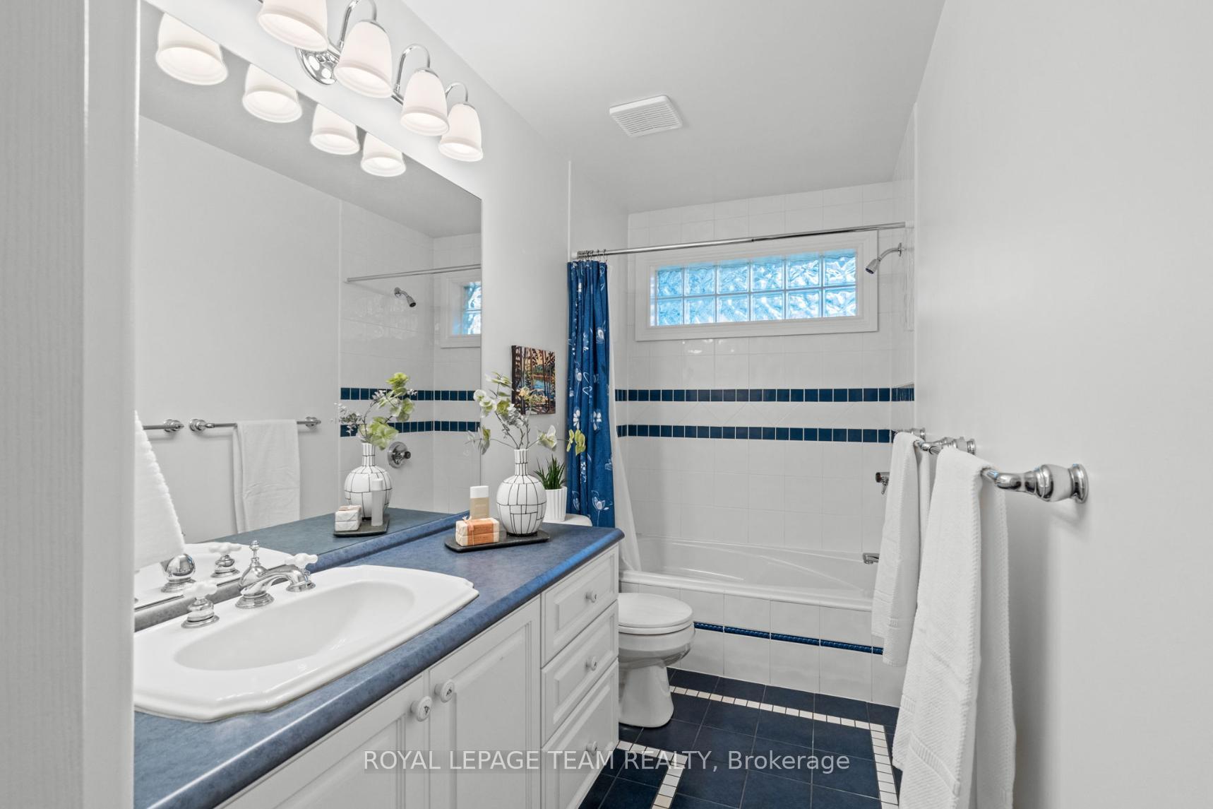 Photo 23 of 6437 Waddion Drive, Ottawa, Greely — HOMEH