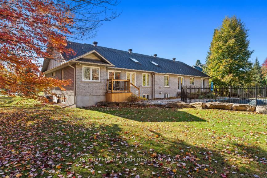 Photo 33 of 6437 Waddion Drive, Ottawa, Greely — HOMEH