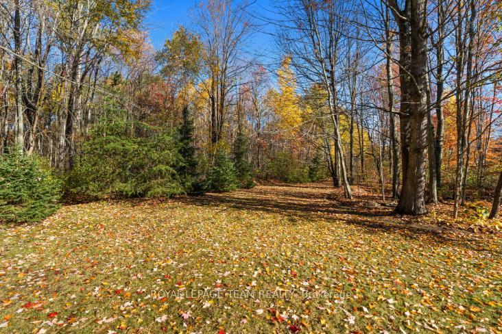 Photo 37 of 6437 Waddion Drive, Ottawa, Greely — HOMEH