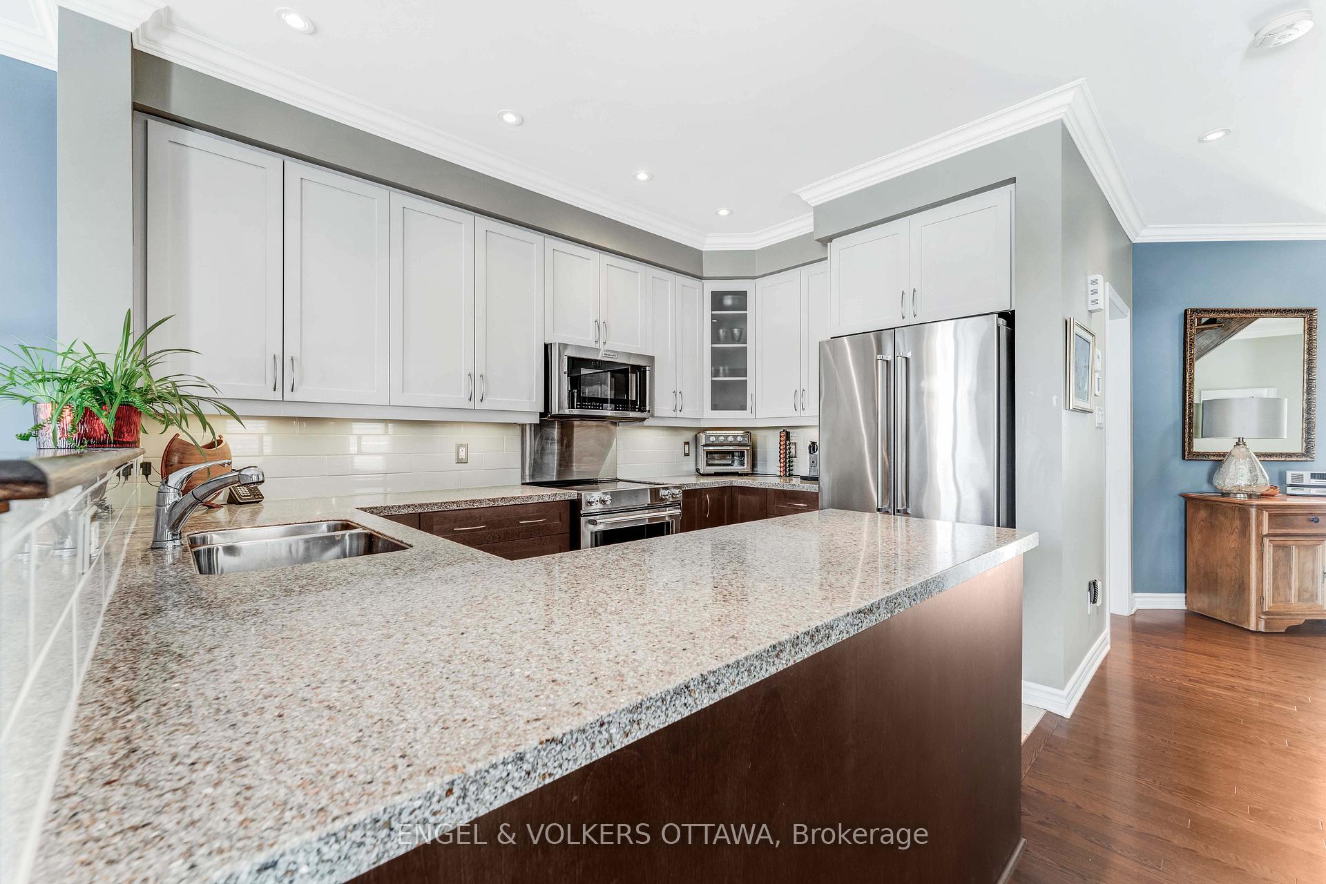 Photo 9 of 717 White Alder Avenue, Ottawa, Blossom Park/Kemp Park/Findlay Creek — HOMEH