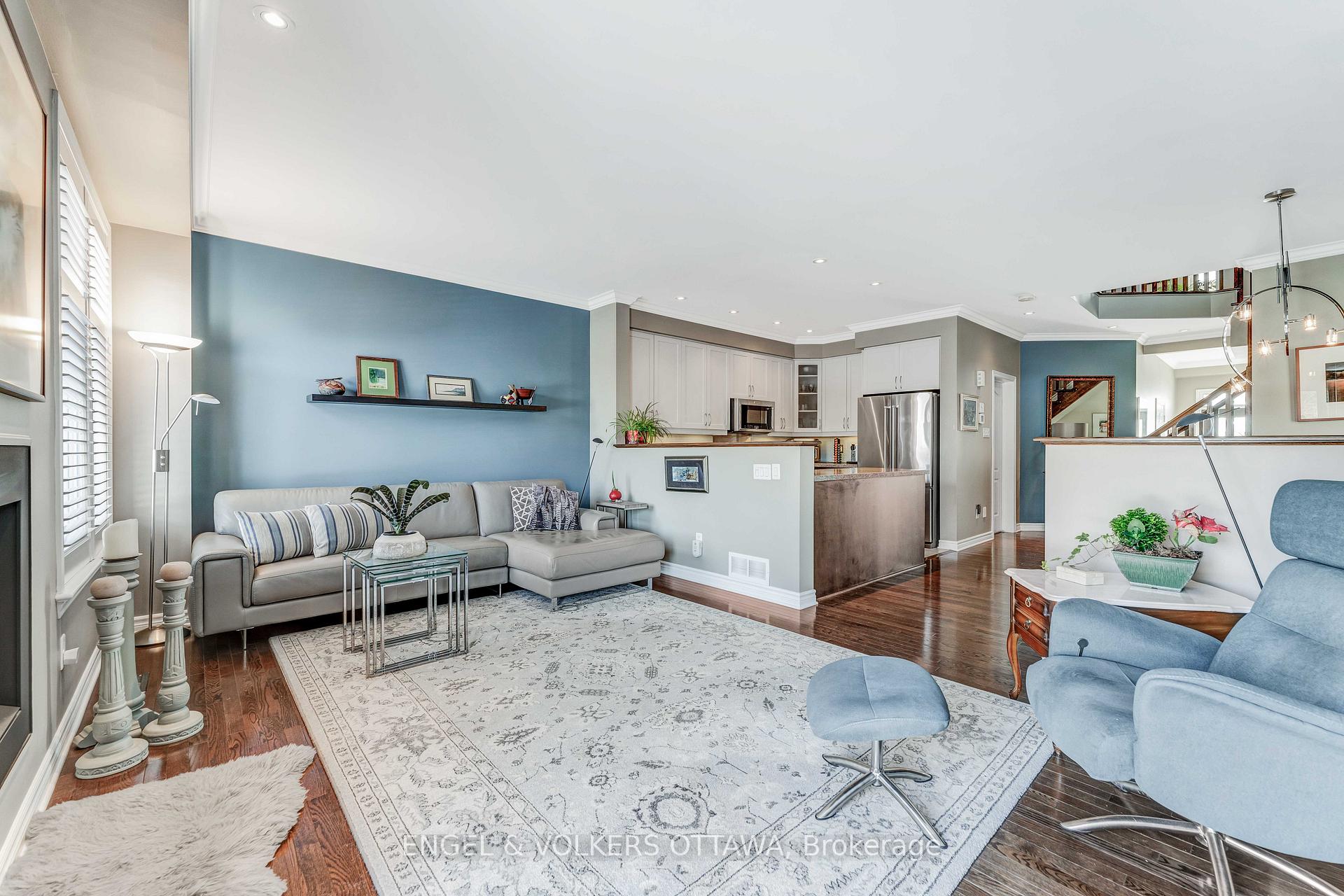 Photo 12 of 717 White Alder Avenue, Ottawa, Blossom Park/Kemp Park/Findlay Creek — HOMEH