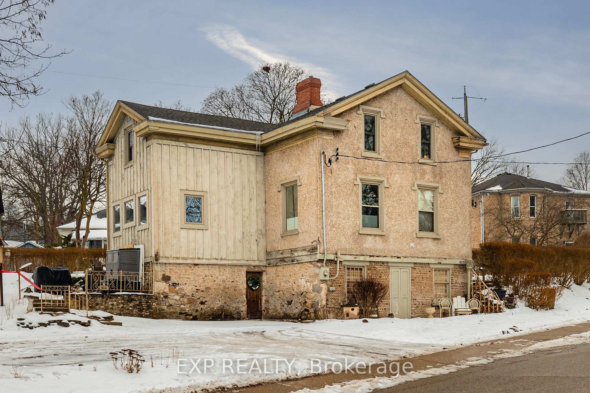 Photo 2 of 2 Arnold Street, Brant, Paris — HOMEH