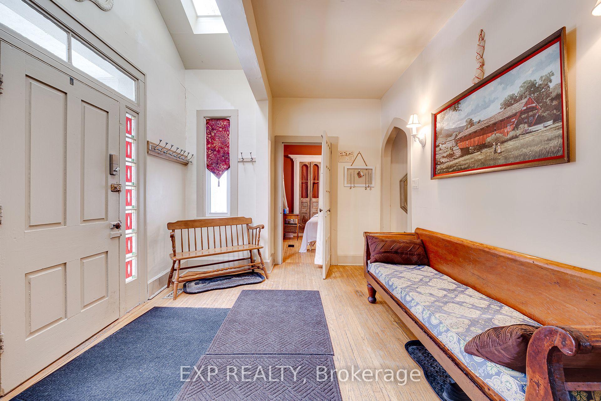 Photo 3 of 2 Arnold Street, Brant, Paris — HOMEH