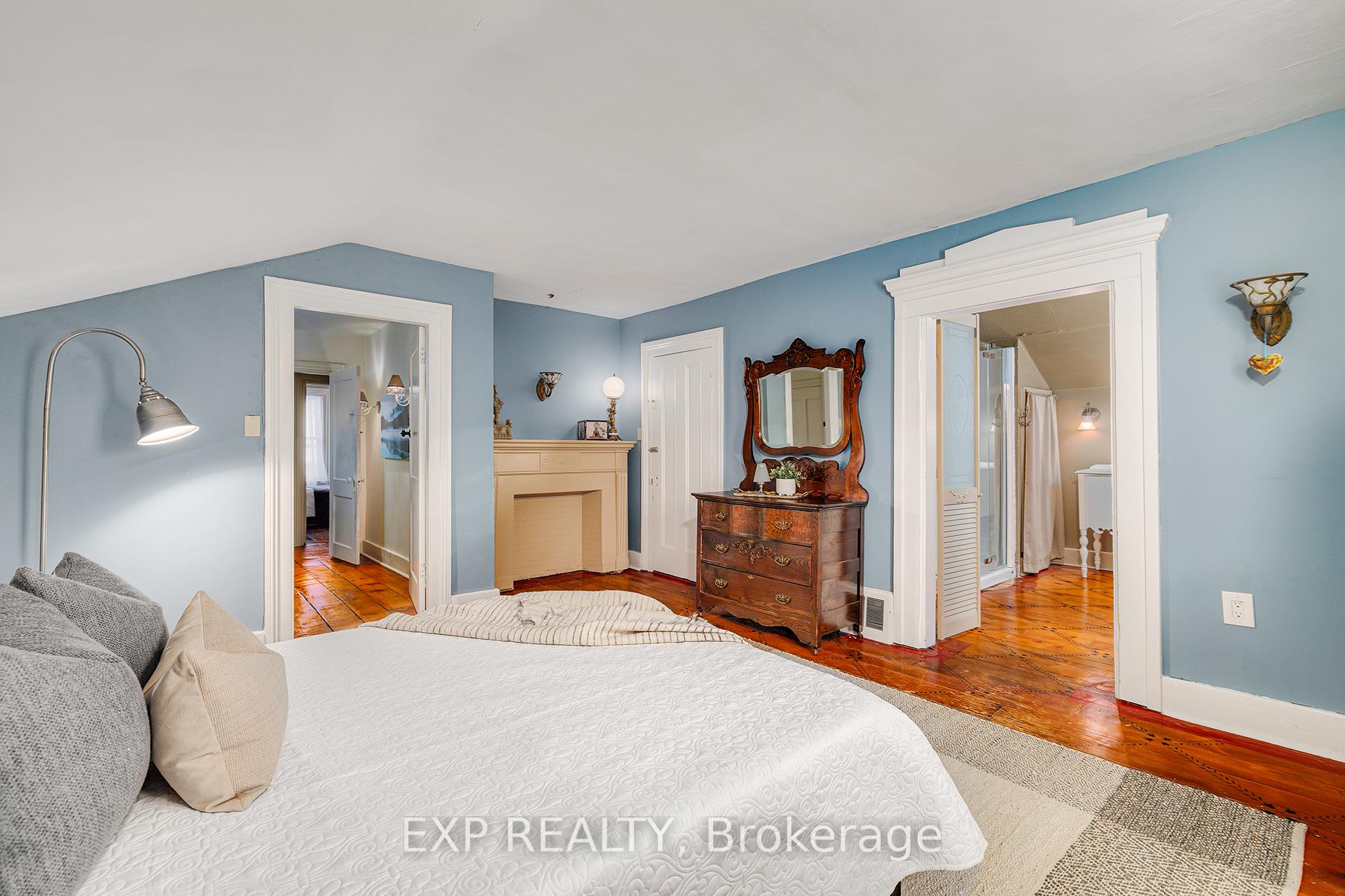 Photo 15 of 2 Arnold Street, Brant, Paris — HOMEH