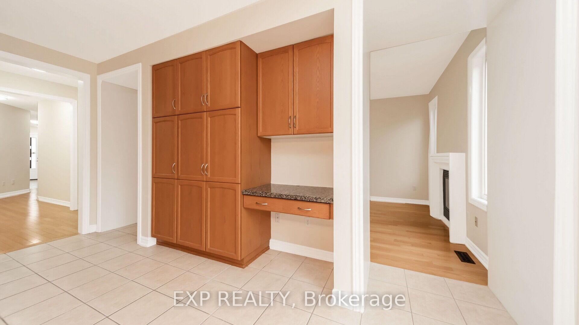 Photo 8 of 7 Wynview Street, Brampton, Bram East — HOMEH
